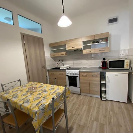 באלאטונפורד Andrea Apartman מראה חיצוני תמונה
